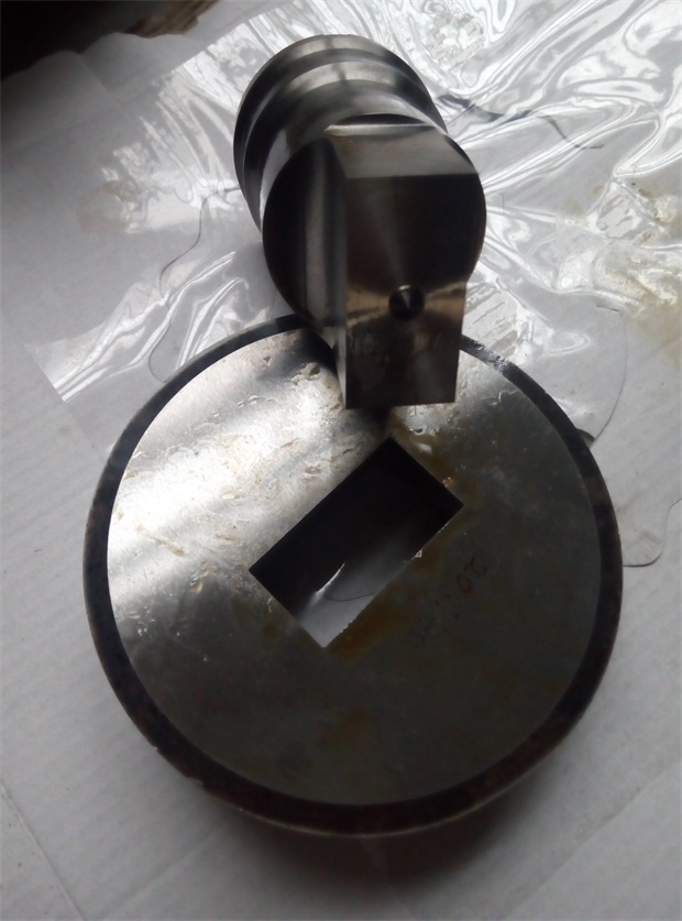 靖江冲孔模具生产厂家